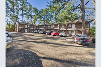 1021 W Rowan Street #10, Fayetteville, NC 28305 - Photo 1