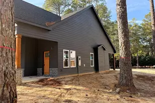 100 S Glenwood Trail, Southern Pines, NC 28387 - Photo 3