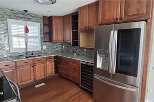 417 Southland Dr, Fayetteville, NC 28311 - Photo 9