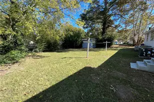 2110b Rogers Dr, Fayetteville, NC 28303 - Photo 3