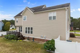 335 Lancelot Ct, Linden, NC 28356 - Photo 3