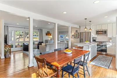 2507 Mirror Lake Drive, Fayetteville, NC 28303 - Photo 9