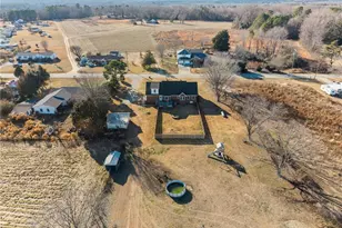 3431 Old Stage Rd, Erwin, NC 28339 - Photo 13