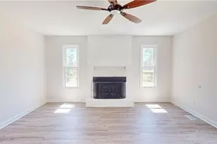 6017 Santa Fe Dr, Fayetteville, NC 28303 - Photo 25