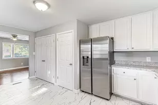 1815 Stockton Dr, Fayetteville, NC 28304 - Photo 13