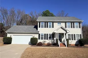 3400 Stoneclave Pl, Fayetteville, NC 28304 - Photo 1