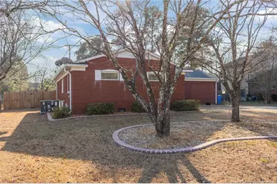 423 Morningside Drive, Fayetteville, NC 28311 - Photo 5