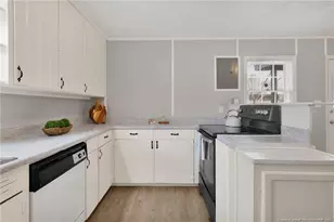 1672 Wellons Dr, Fayetteville, NC 28304 - Photo 9