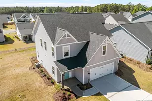 258 Rough Rdg Trl, Aberdeen, NC 28315 - Photo 5