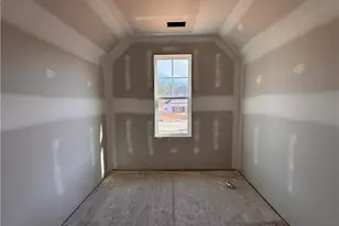 258 Rough Rdg Trl, Aberdeen, NC 28315 - Photo 19