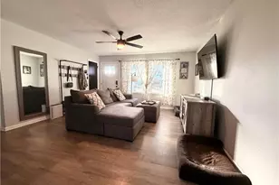 3216 E Brinkley Dr, Spring Lake, NC 28390 - Photo 3