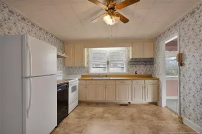 400 Roxie Avenue, Fayetteville, NC 28304 - Photo 9