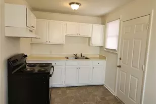 1031 Stamper Rd, Fayetteville, NC 28303 - Photo 3