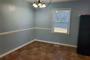 5415 Cactus Ct, Fayetteville, NC 28303 - Photo 3