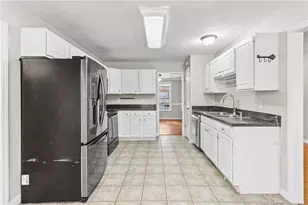 132 Cedar Ln, Sanford, NC 27332 - Photo 13