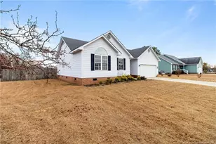 301 Stonewall St, Raeford, NC 28376 - Photo 3