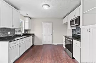 301 Stonewall St, Raeford, NC 28376 - Photo 9