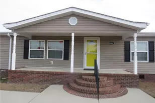 1184 Fisher Rd, Saint Pauls, NC 28384 - Photo 3