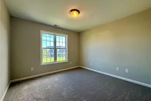 2132 Yellowbrick Dr, Fayetteville, NC 28314 - Photo 9