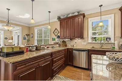 708 Essex Court, Sanford, NC 27332 - Photo 19