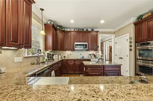 708 Essex Ct, Sanford, NC 27332 - Photo 17