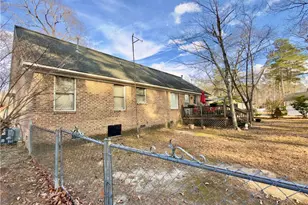 3025 Princeton St, Lumberton, NC 28360 - Photo 27