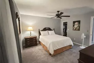 3025 Princeton St, Lumberton, NC 28360 - Photo 13