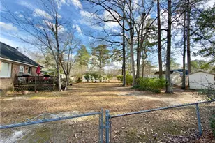 3025 Princeton St, Lumberton, NC 28360 - Photo 17