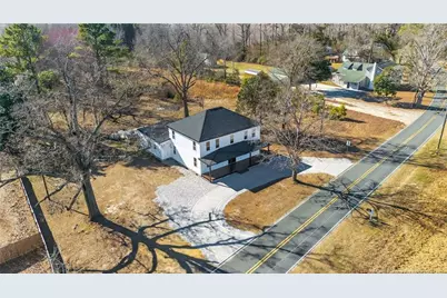 105 School Street, Lumber Bridge, NC 28357 - Photo 39