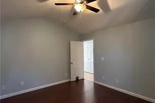 20 Old English Ln, Spring Lake, NC 28390 - Photo 13