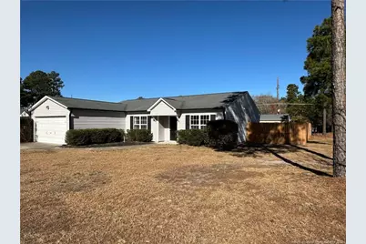 20 Old English Lane, Spring Lake, NC 28390 - Photo 3