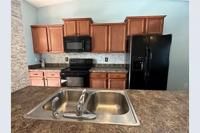 20 Old English Lane, Spring Lake, NC 28390 - Photo 9