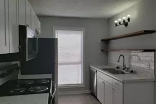 5715 Aftonshire Dr, Fayetteville, NC 28304 - Photo 7