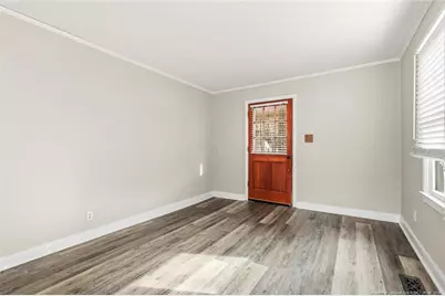 526 W Weatherspoon Street, Sanford, NC 27330 - Photo 9