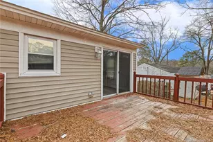 526 W Weatherspoon St, Sanford, NC 27330 - Photo 29