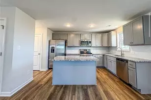 4050 Racking Horse Rd Lot 39, Hope Mills, NC 28348 - Photo 7