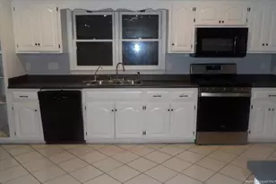 3905 Clearwater Dr, Fayetteville, NC 28311 - Photo 3