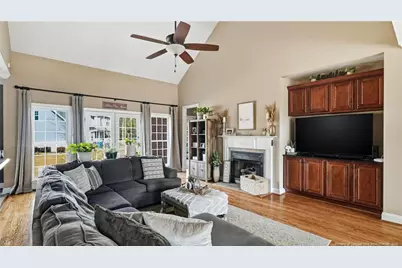 5204 Pin Oak Drive, Lumberton, NC 28358 - Photo 5