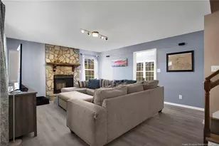 818 Eagle Landing Dr, Hope Mills, NC 28348 - Photo 5