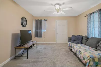 322 Lafayette Street, Saint Pauls, NC 28384 - Photo 7