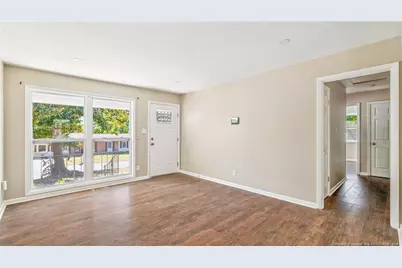 1002 Fleetwood Drive, Fayetteville, NC 28305 - Photo 7