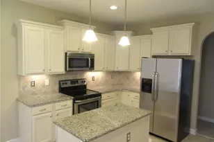 2142 Yates Ranch Rd, Hope Mills, NC 28348 - Photo 13