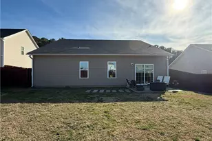 2040 Stonewash Dr, Fayetteville, NC 28306 - Photo 37