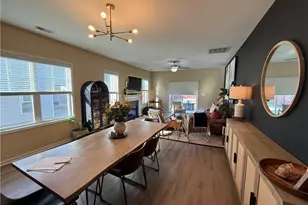 2040 Stonewash Dr, Fayetteville, NC 28306 - Photo 13