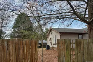 110 Maranatha Cir, Spring Lake, NC 28390 - Photo 3