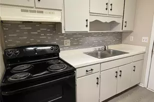 4956 Fieldcrest Dr, Fayetteville, NC 28303 - Photo 5