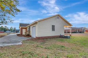 341 Bollinger Ave, Lumberton, NC 28360 - Photo 33