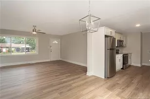 1813 Manteo St, Fayetteville, NC 28303 - Photo 9