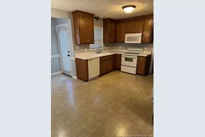 5340 Miranda Drive, Hope Mills, NC 28348 - Photo 3