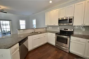 914 W Rowan St, Fayetteville, NC 28301 - Photo 13